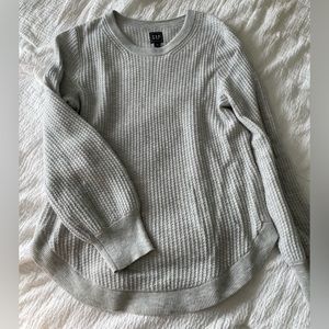 Grey gap sweater